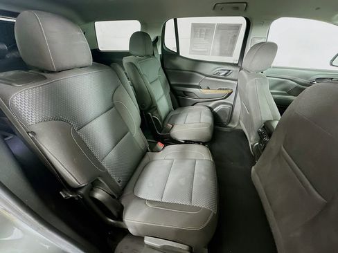 Used 2023 GMC Acadia SLE w/ Driver Convenience Package image 35