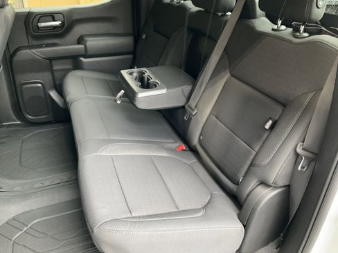 Used 2019 Chevrolet Silverado 1500 LT w/ All-Star Edition image 37