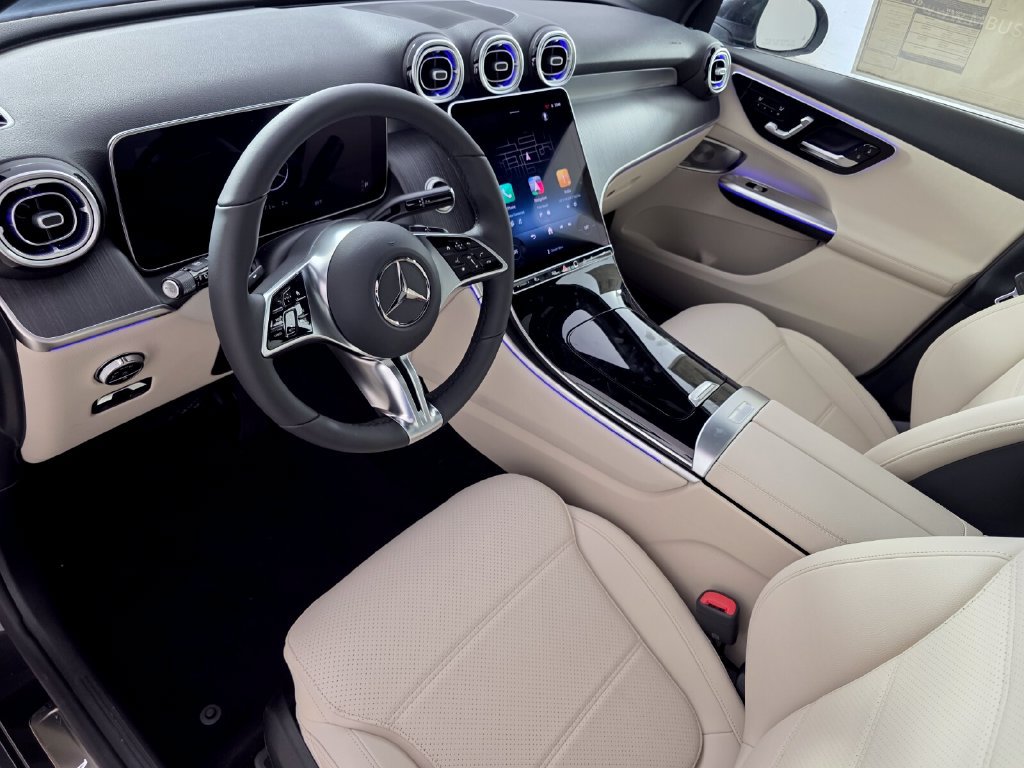 New 2027 Mercedes-Benz GLC 300 image 7