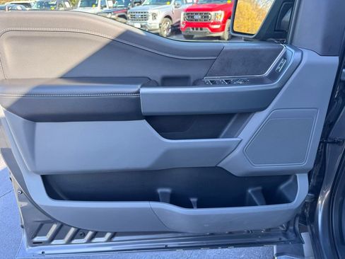 Used 2024 Ford F150 XLT w/ Mobile Office Package image 20