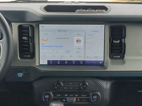 Certified 2024 Ford Bronco Outer Banks image 16