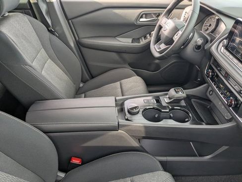 New 2026 Nissan Rogue SV AWD/4WD image 25