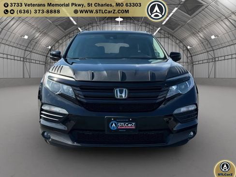 Used 2017 Honda Pilot Touring image 8