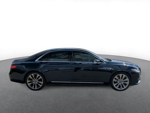 Used 2017 Lincoln Continental Black Label w/ Climate Package AWD/4WD image 9