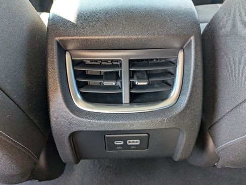 Used 2023 Chevrolet Blazer LT image 26