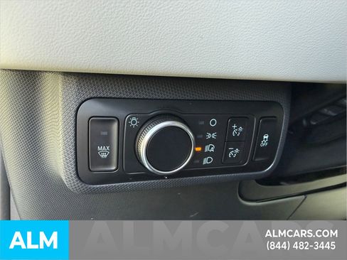 Used 2025 Ford Mustang Mach-E Premium image 27