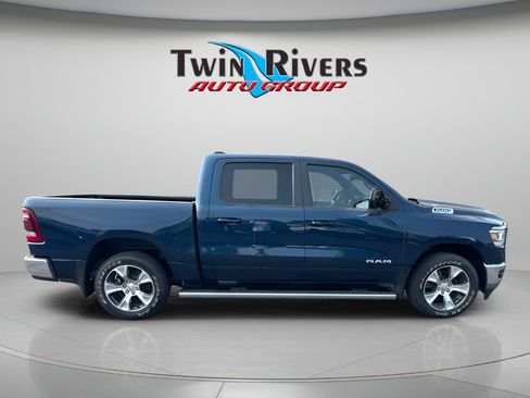 Used 2023 RAM 1500 Laramie AWD/4WD image 5