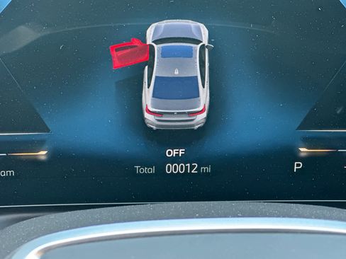 New 2026 BMW 330i Sedan w/ Convenience Package RWD image 30
