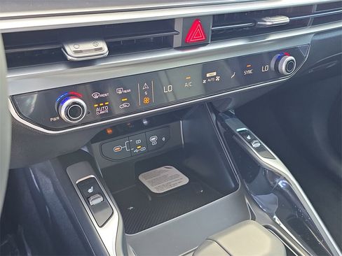 New 2026 Kia Sorento S image 23