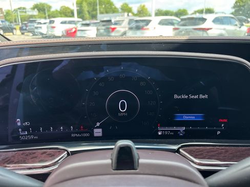Used 2023 Cadillac Escalade ESV Sport Platinum AWD/4WD image 15