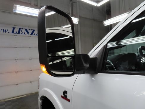 Used 2022 RAM 2500 Laramie w/ Night Edition image 64