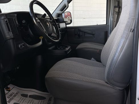 Used 2017 Chevrolet Express 2500 LS image 13