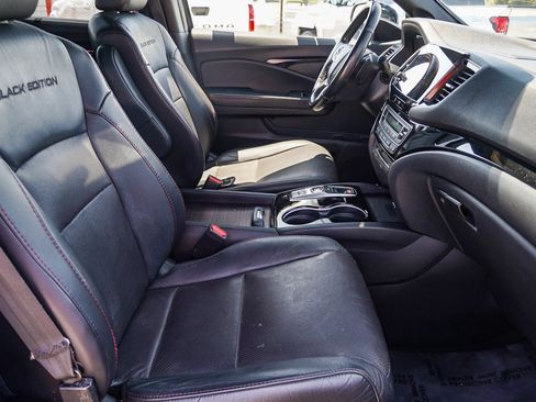 Used 2022 Honda Pilot Black Edition image 20