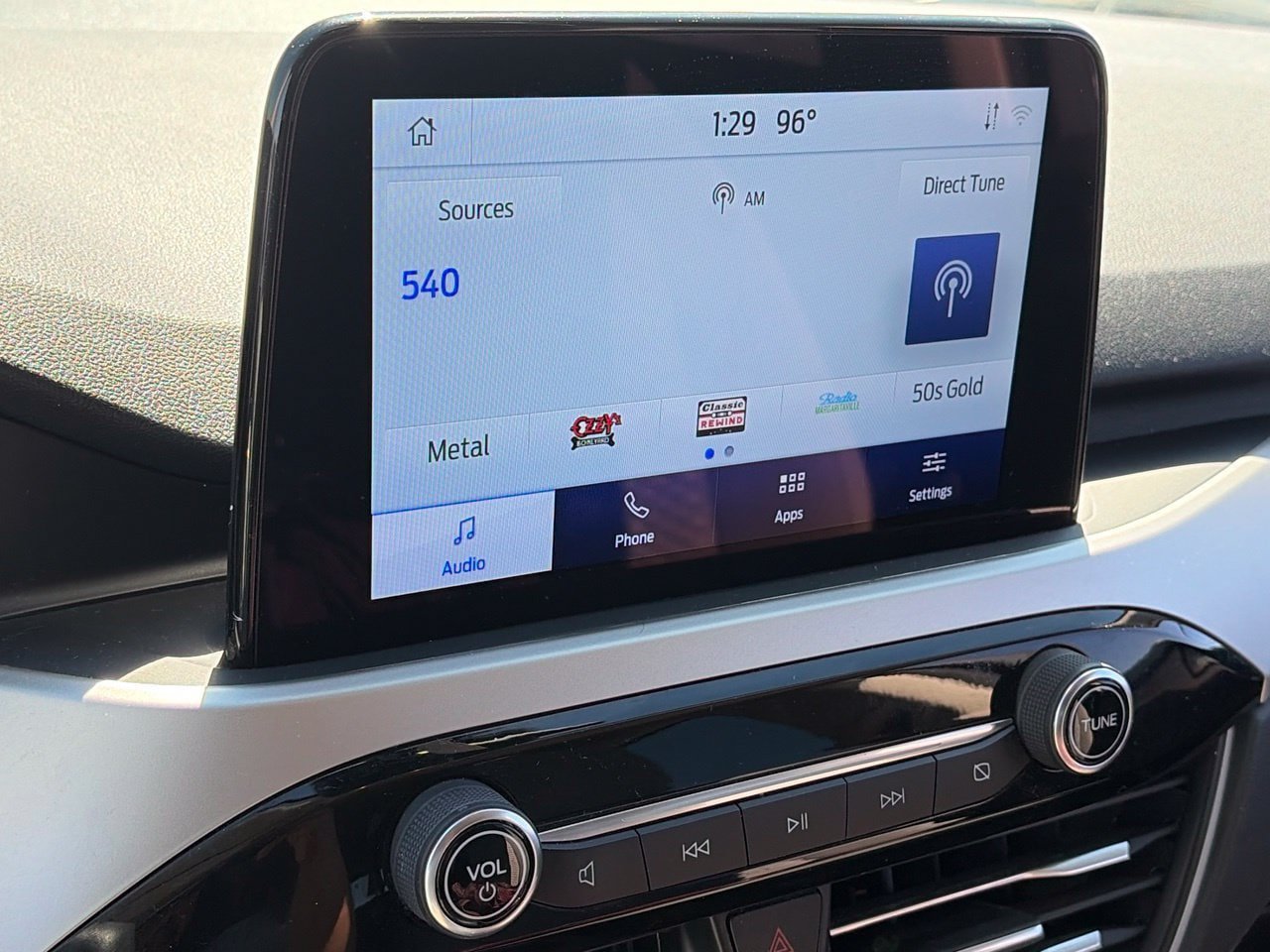 Used 2020 Ford Escape SE FWD image 9