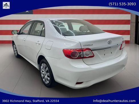 Used 2012 Toyota Corolla LE FWD image 4