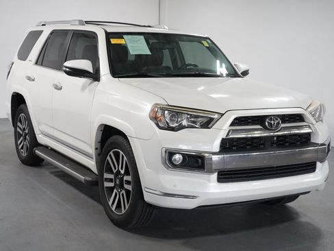 Used 2016 Toyota 4Runner Limited RWD image 3