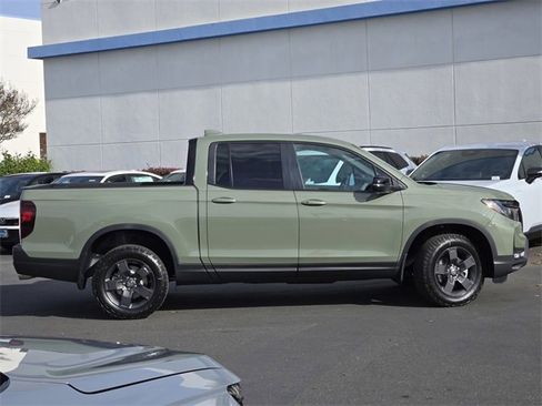 New 2026 Honda Ridgeline TrailSport image 4