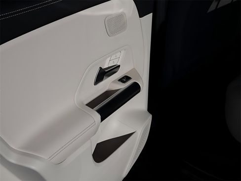 New 2026 Mercedes-Benz GLA 250 4MATIC image 21