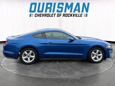 Used 2018 Ford Mustang Coupe image 7