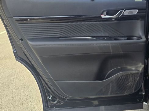 New 2025 Hyundai Palisade Calligraphy image 28