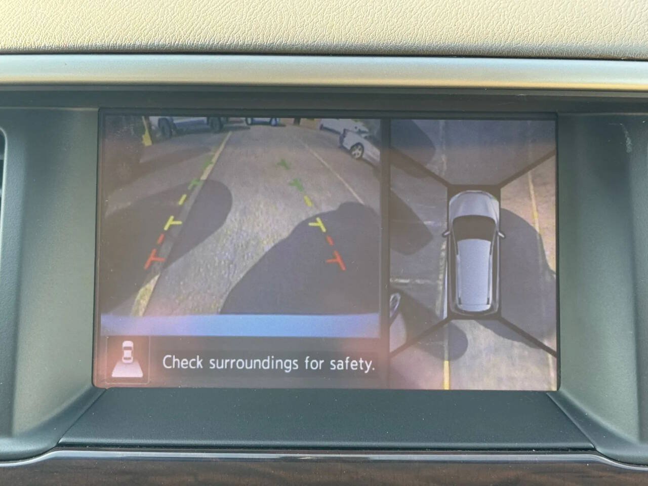 Used 2014 Nissan Pathfinder Platinum AWD/4WD image 24