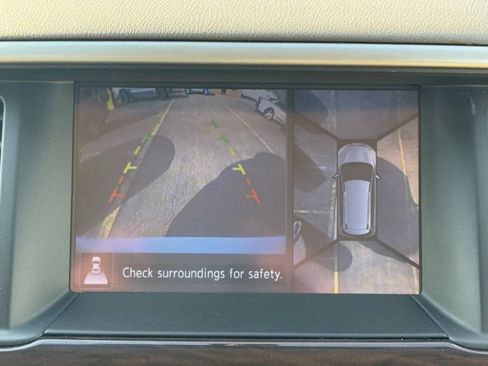 Used 2014 Nissan Pathfinder Platinum AWD/4WD image 24