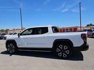 New 2025 GMC Sierra EV Denali video 2