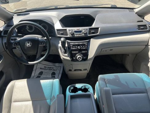 Used 2012 Honda Odyssey EX-L image 18