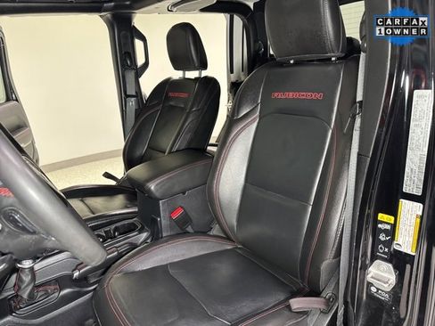 Used 2023 Jeep Gladiator Rubicon w/ Cold Weather Group image 13