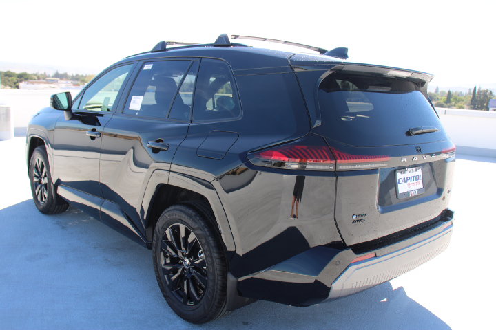 New 2026 Toyota RAV4 SE w/ Convenience Package AWD/4WD image 5