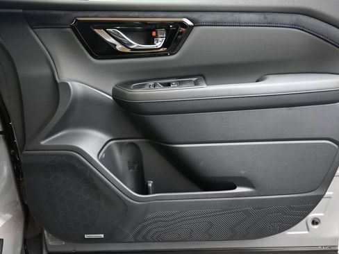 New 2026 Subaru Forester Limited AWD/4WD image 11