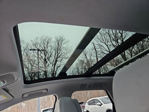 Used 2022 Audi Q5 2.0T Premium w/ Convenience Package image 14