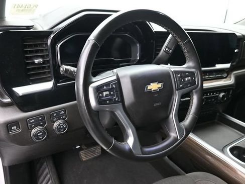 Used 2024 Chevrolet Silverado 2500 LT w/ Safety Package AWD/4WD image 25