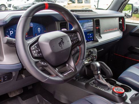 Used 2024 Ford Bronco Raptor AWD/4WD image 11