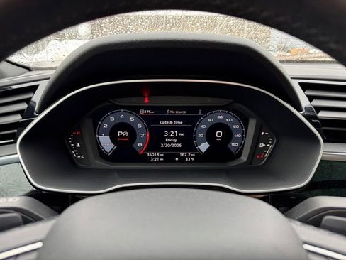 Used 2023 Audi Q3 2.0T Premium Plus w/ Premium Plus Package image 16