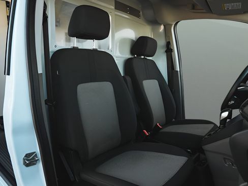 Used 2023 Ford Transit Connect XL FWD image 17