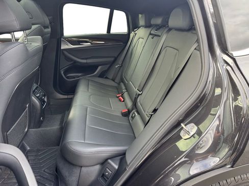 Used 2019 BMW X4 xDrive30i w/ Premium Package image 16