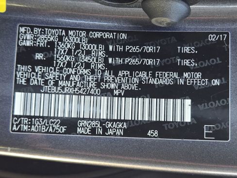 Used 2017 Toyota 4Runner TRD Off-Road Premium image 32