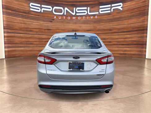 Used 2014 Ford Fusion SE w/ Equipment Group 201A FWD image 5