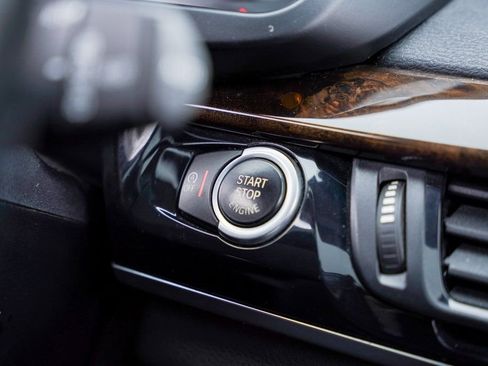 Used 2016 BMW X5 xDrive35d image 25