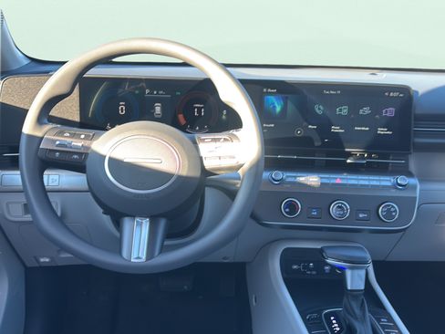 Certified 2026 Hyundai Kona SE FWD image 18