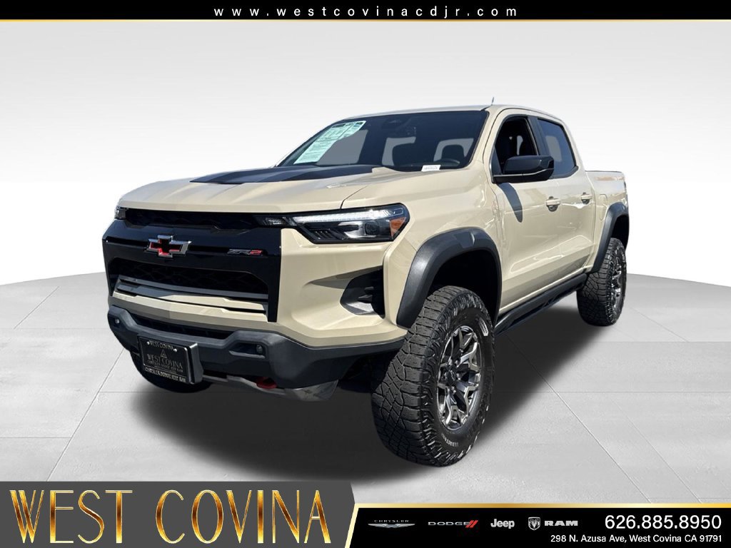 Used 2024 Chevrolet Colorado ZR2 AWD/4WD image 4