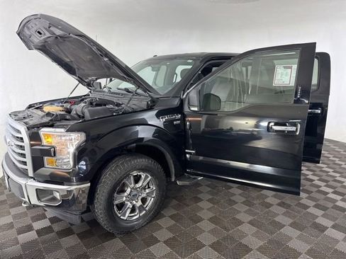 Used 2017 Ford F150 XLT w/ Equipment Group 302A Luxury AWD/4WD image 12