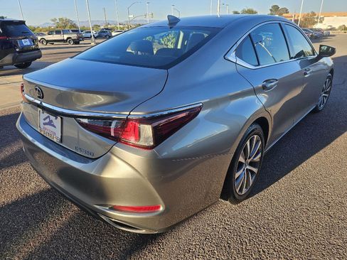 Used 2020 Lexus ES 350 w/ Accessory Package 2 FWD image 5