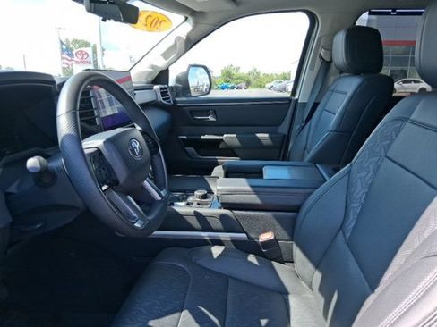 Used 2024 Toyota Sequoia Limited w/ Tow Technology Package AWD/4WD image 15