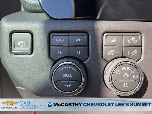 New 2026 Chevrolet Silverado 1500 LT Trail Boss w/ LT Trail Boss Premium Package image 12