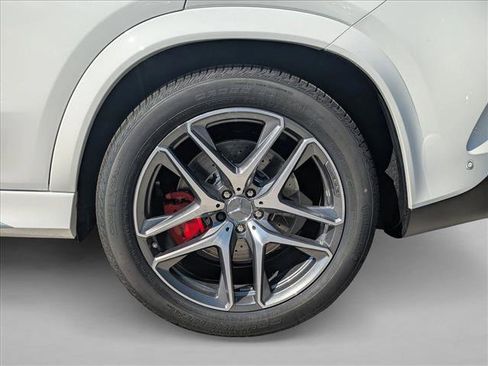 New 2026 Mercedes-Benz GLE 63 AMG S image 9