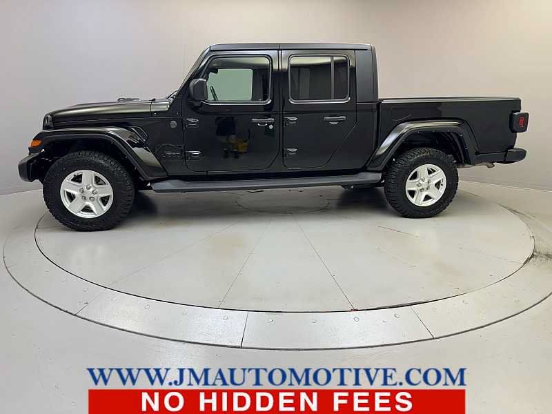 Used 2022 Jeep Gladiator Sport AWD/4WD image 2