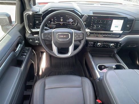 New 2025 GMC Sierra 2500 SLT w/ SLT Premium Package AWD/4WD image 15