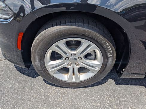 Used 2023 Dodge Charger SXT RWD image 10